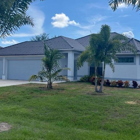 The Salt Life Get Away - Cape Coral, Florida Villa Exterior foto
