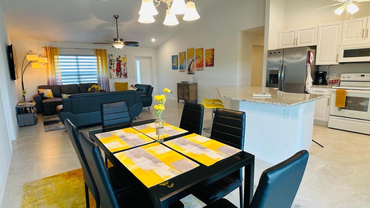 The Salt Life Get Away - Cape Coral, Florida Villa Exterior foto